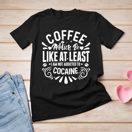 Trenfort coffee addicts Tshirt for women